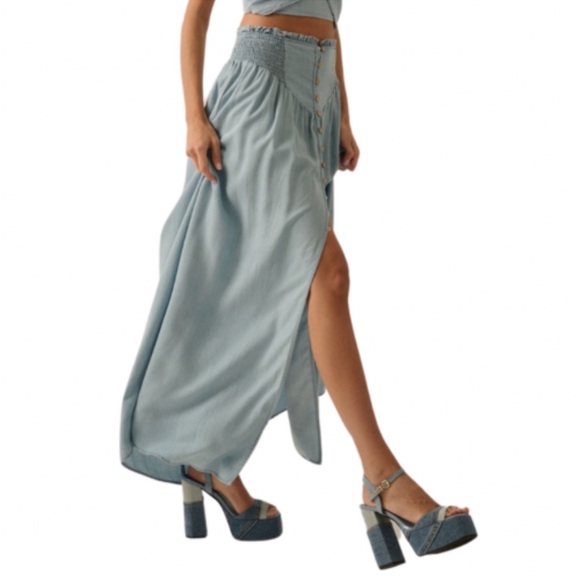 New Fabulous Smocked Denim Button Front Maxi Skirt - Picture 7 of 8